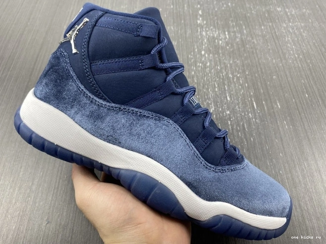 Chep Onekick VELVET AR0715-441 WMNS 11 AIR NAVY JORDAN MIDNIGHT 0819